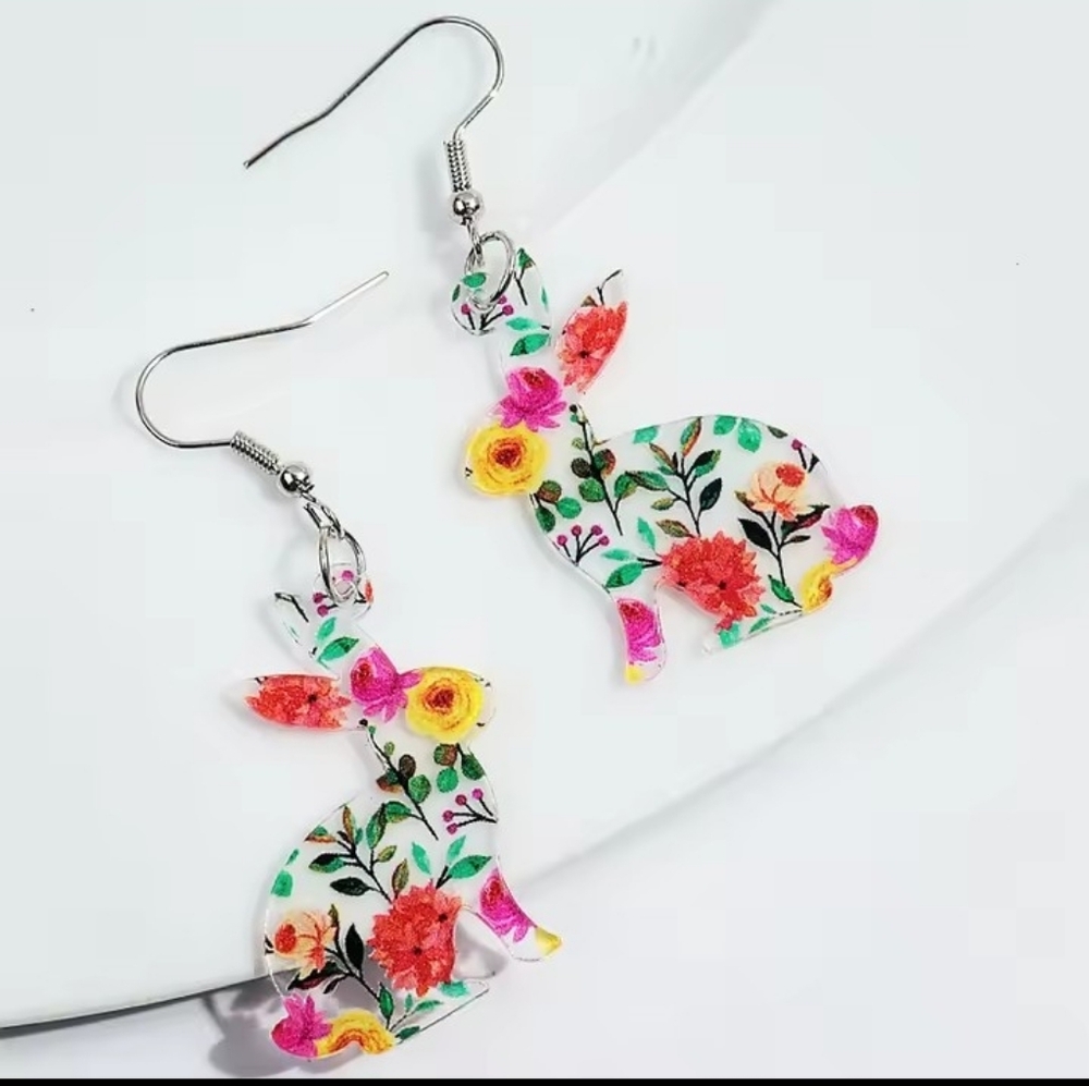 Earrings Women's Easter Bunny Rabbit Acrylic Dangleβ New f76